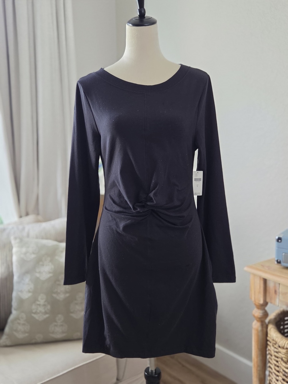Black Long-Sleeve Twist-Waist Knit Dress